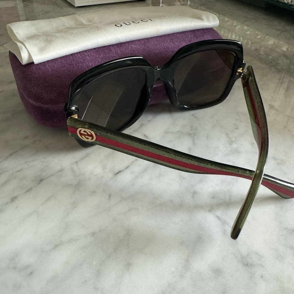 Women’s Gucci Sunglasses